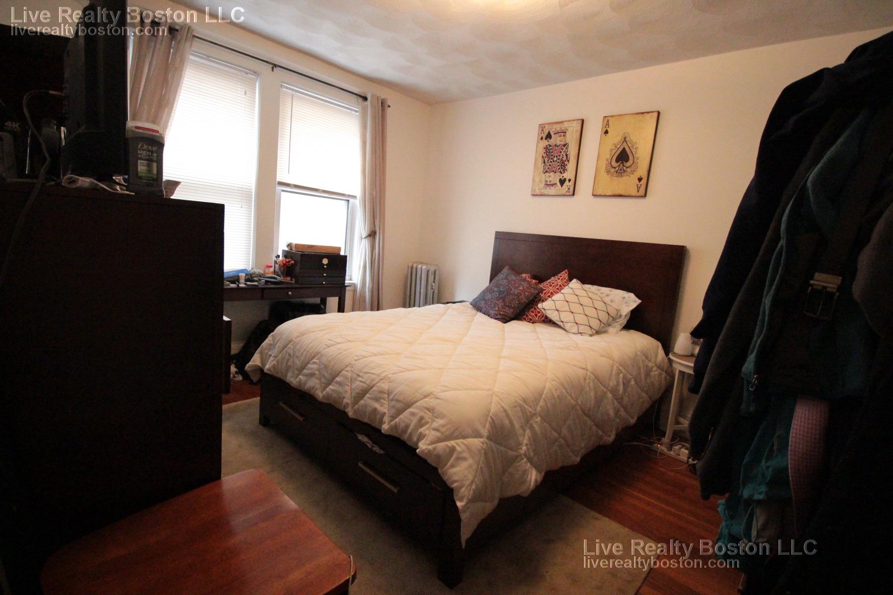 46 Ridgemont St, Allston