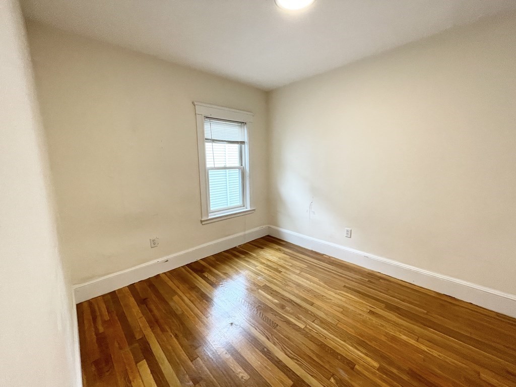 15 Sunset, Mission Hill