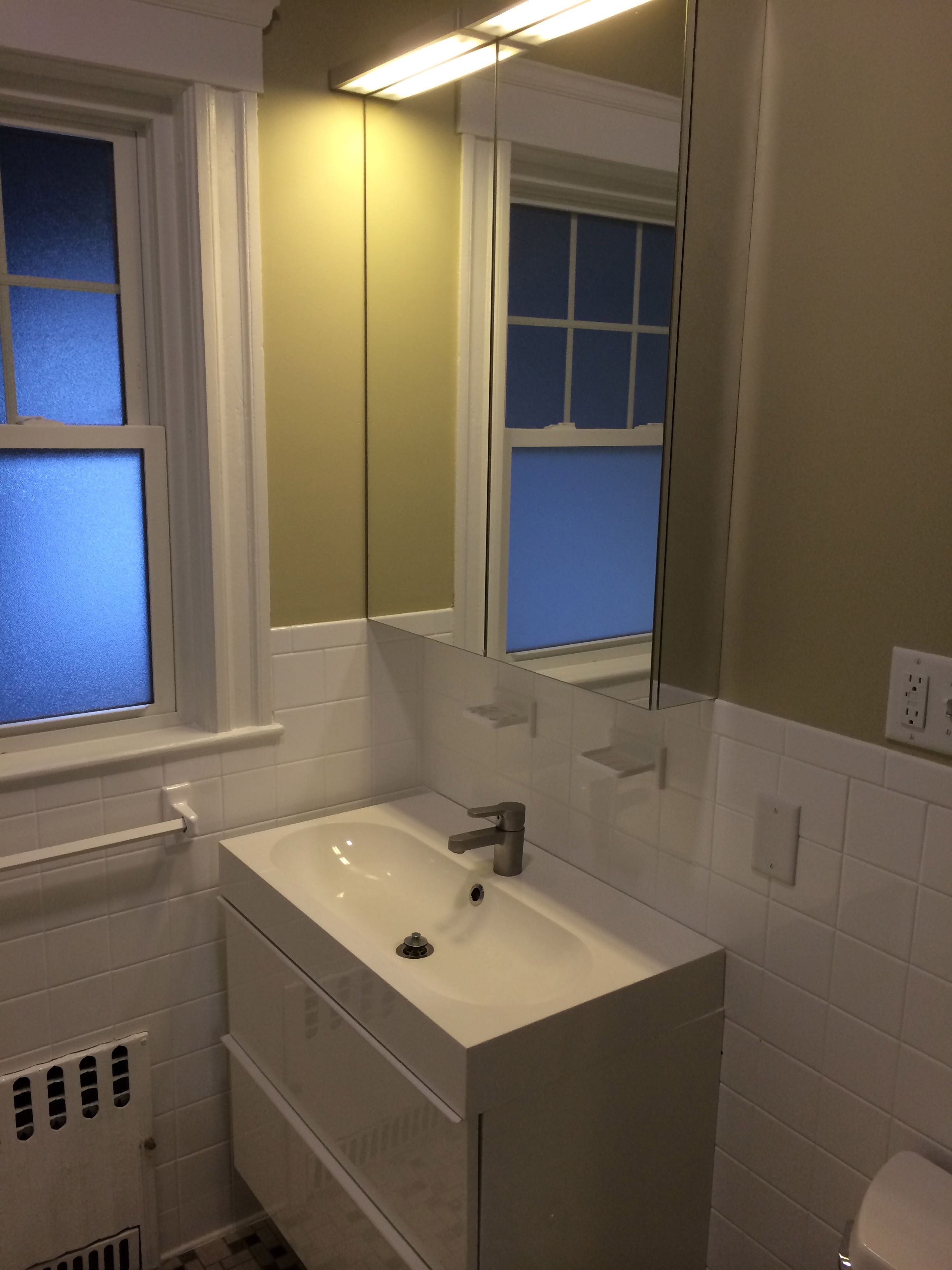 73 Hillside Rd, Watertown