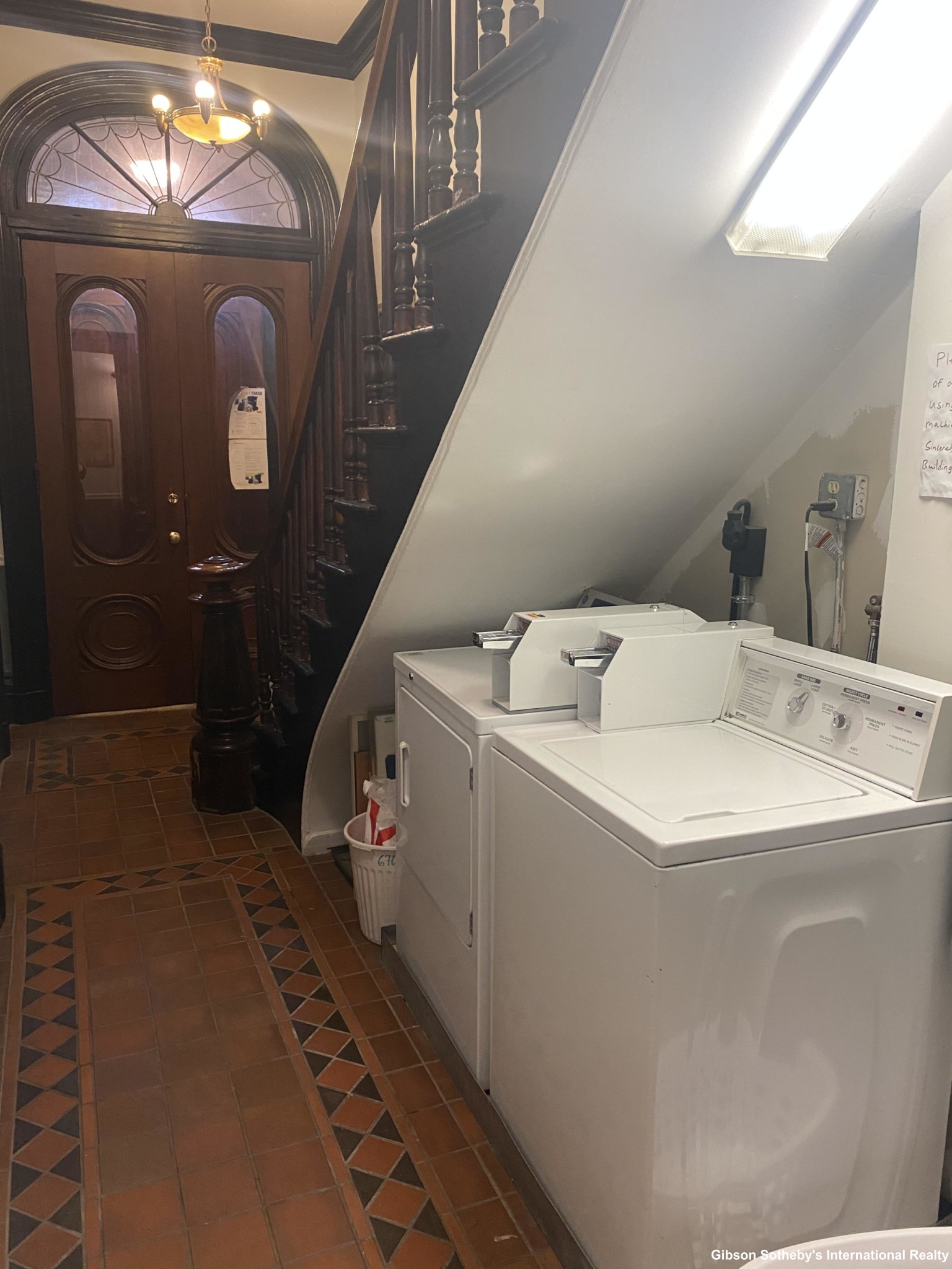 676 Massachusetts Ave, South End