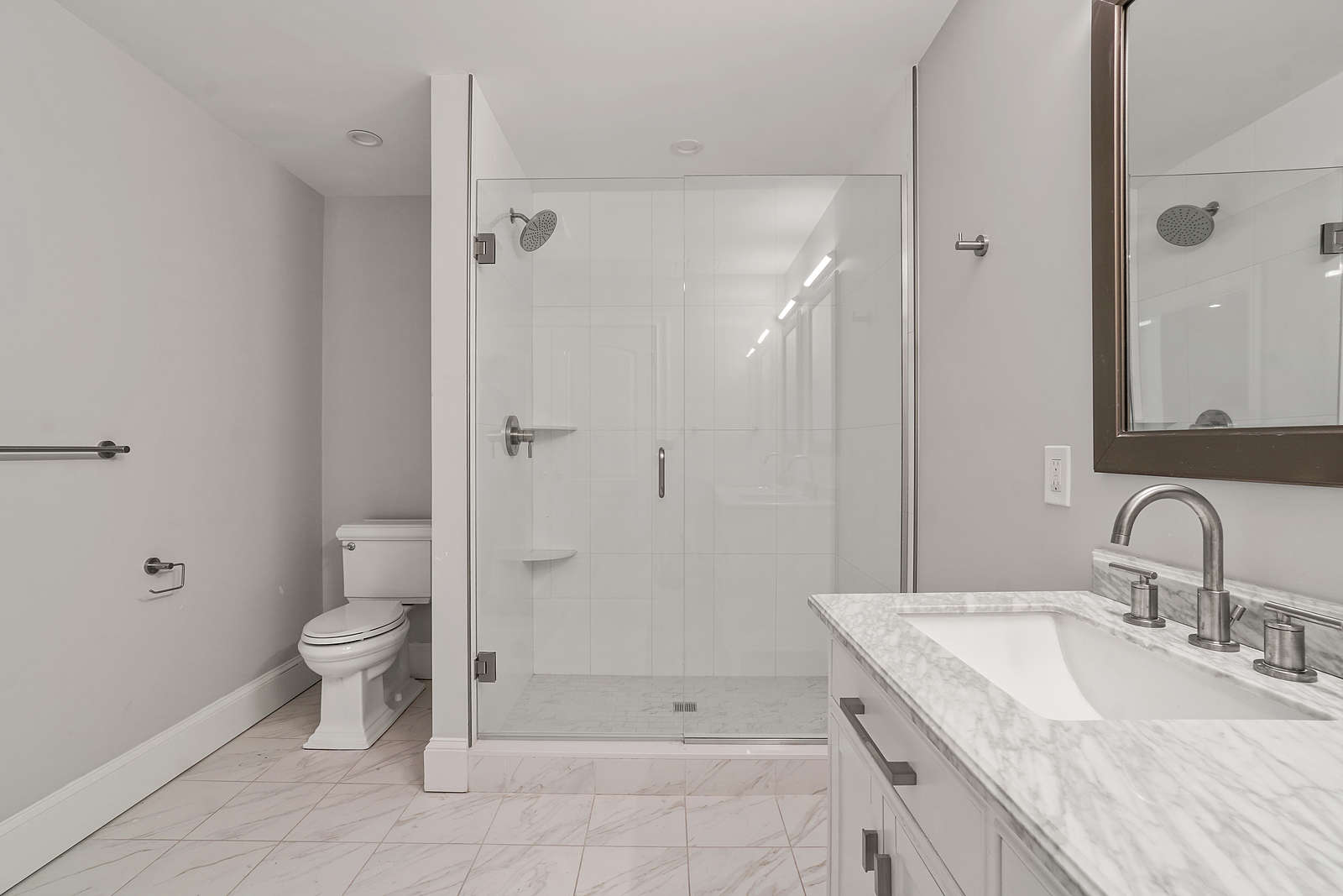 554 Massachusetts Ave, South End