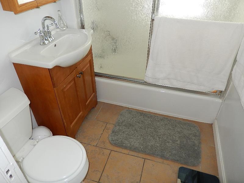 28 Belknap St, Teele Square