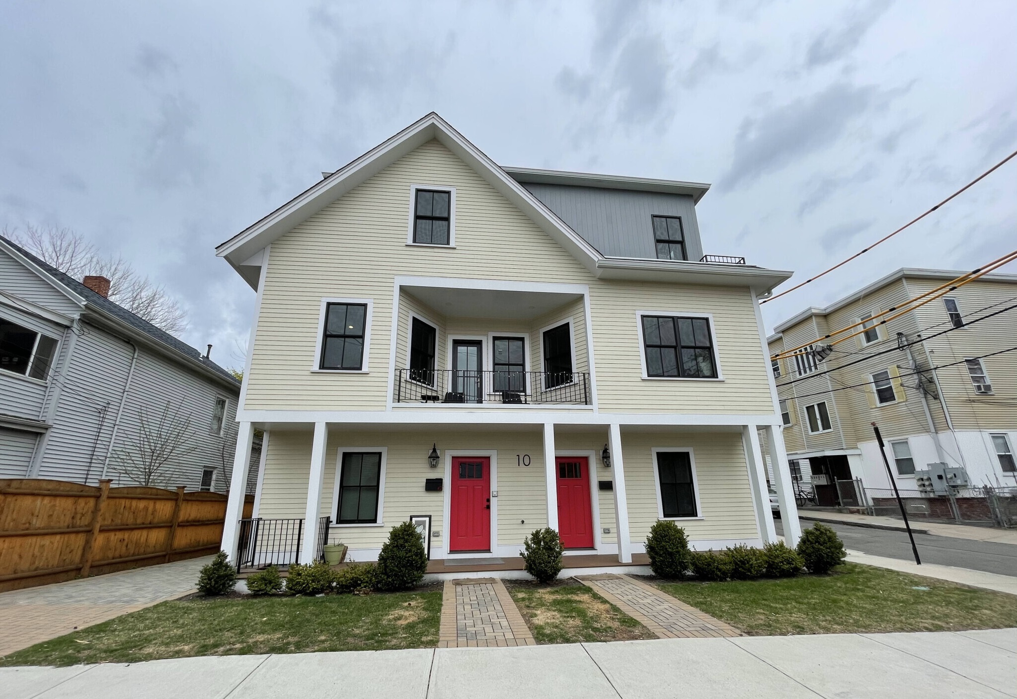 10 Emerson St, Ward Two