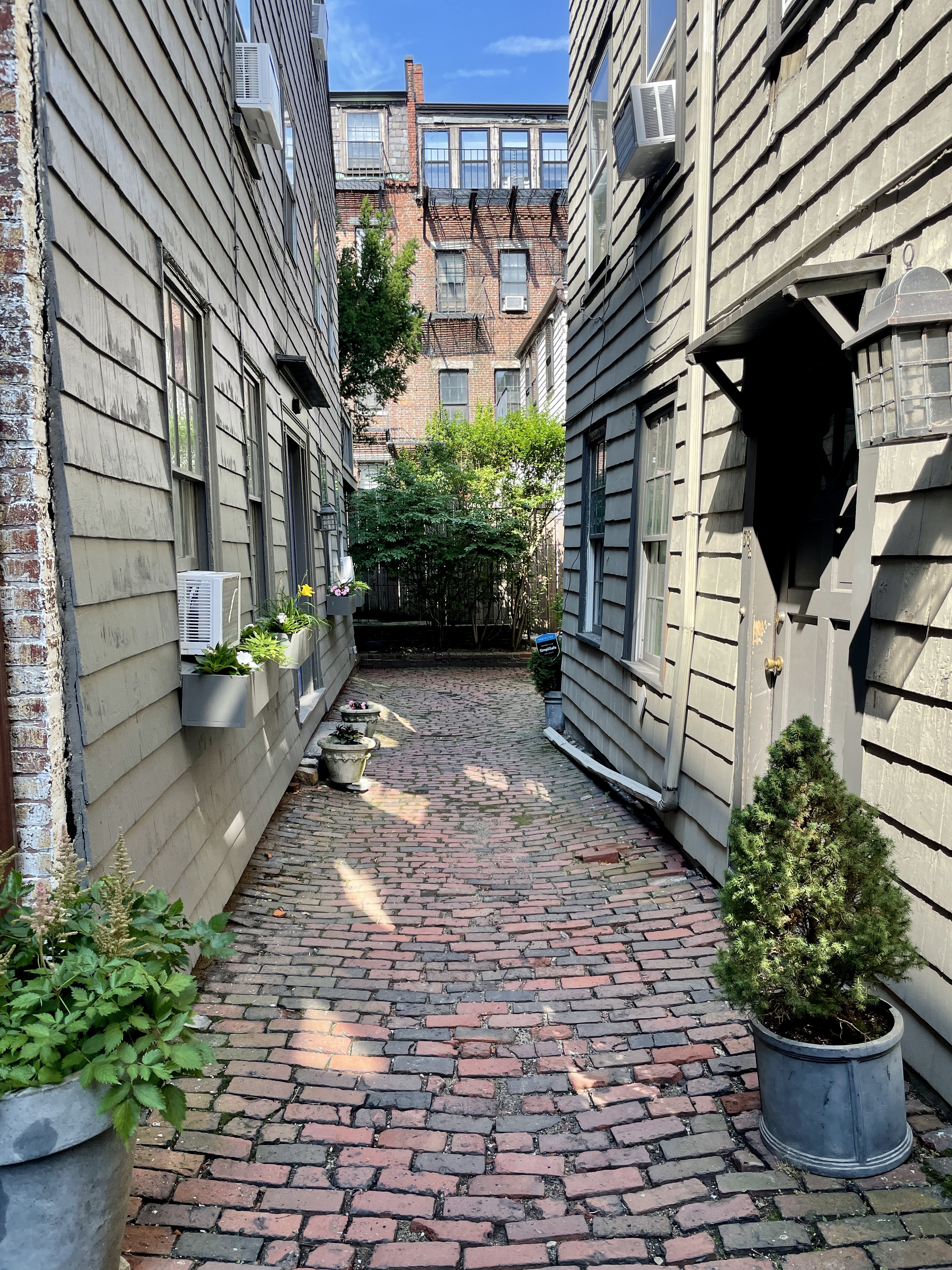 36 Joy Streeet, Beacon Hill