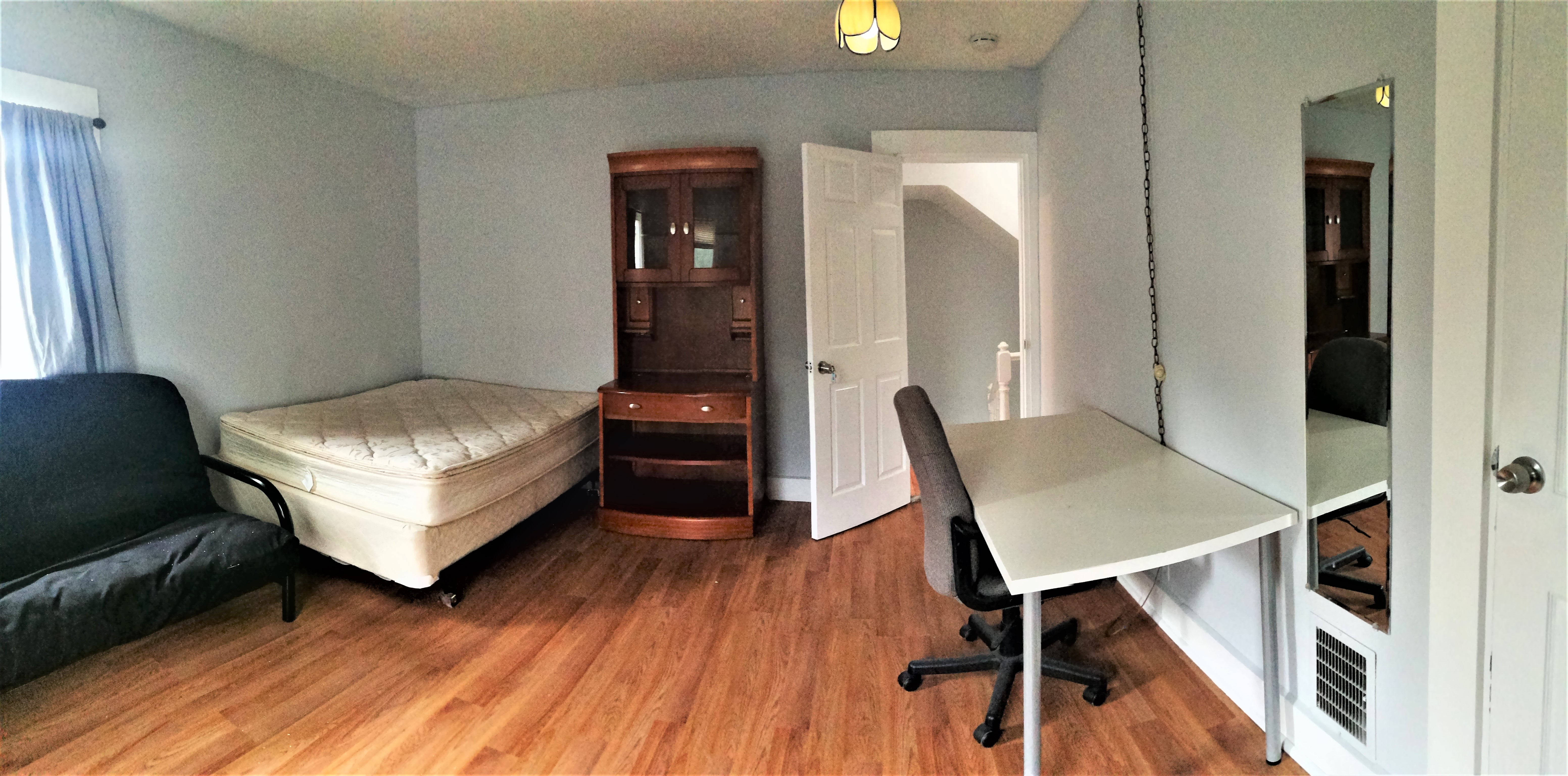 15 Highland St, Waltham