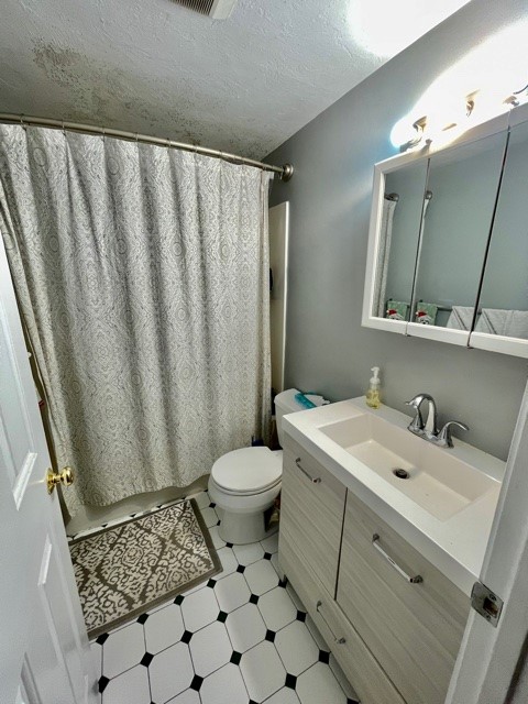 17 Thacher St, North End