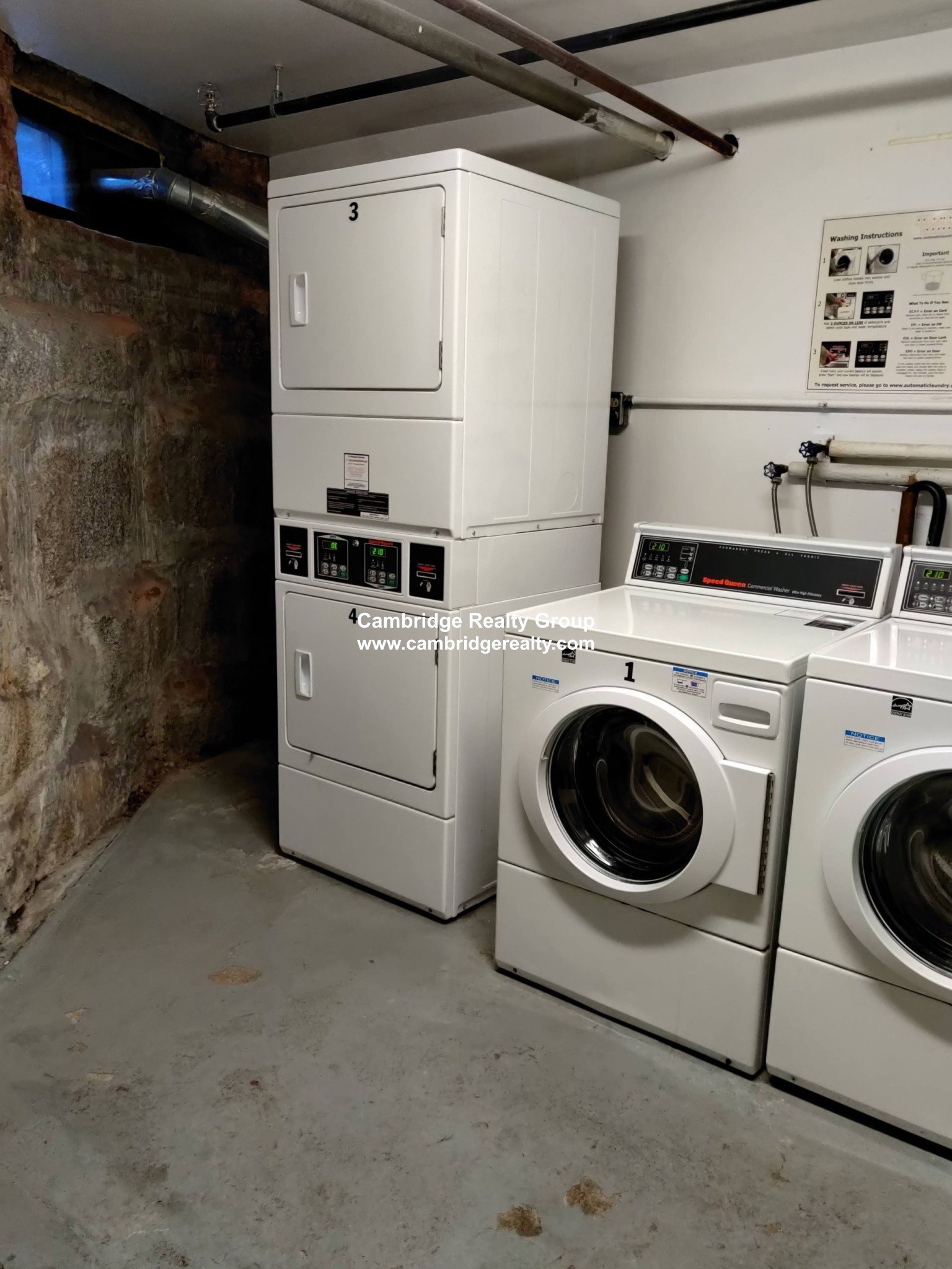 1039 Massachusetts Ave, Harvard Square