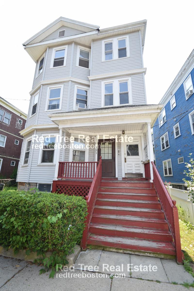 121 Williams St, Jamaica Plain