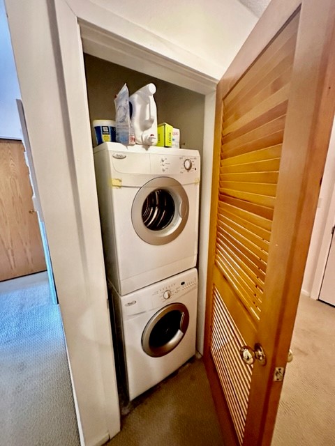 300 Commercial St, North End