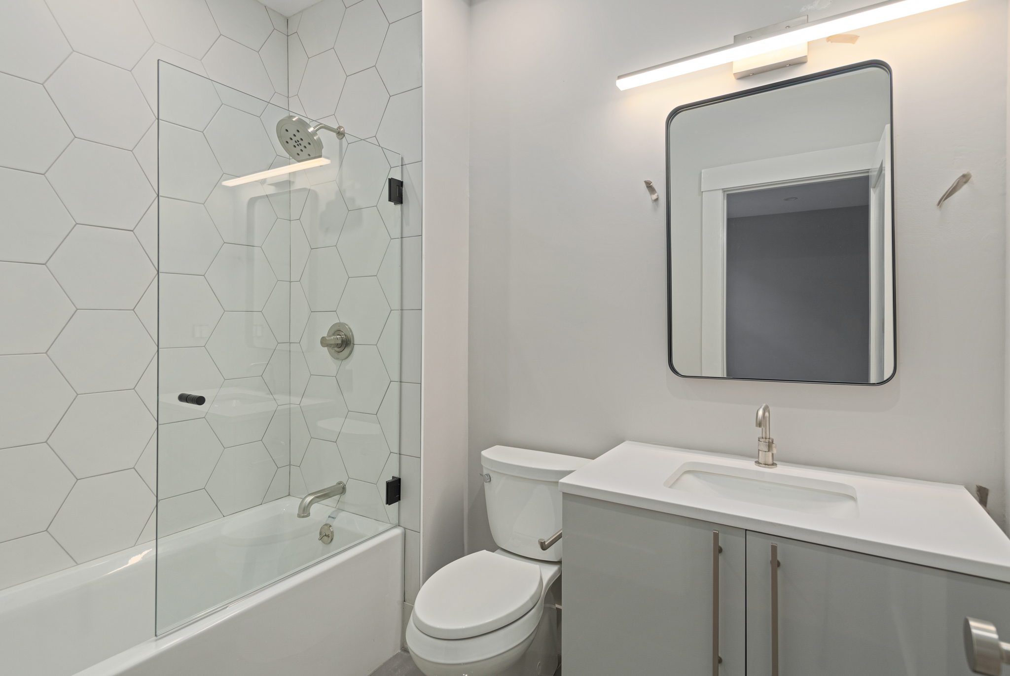 409 7th St, South Boston