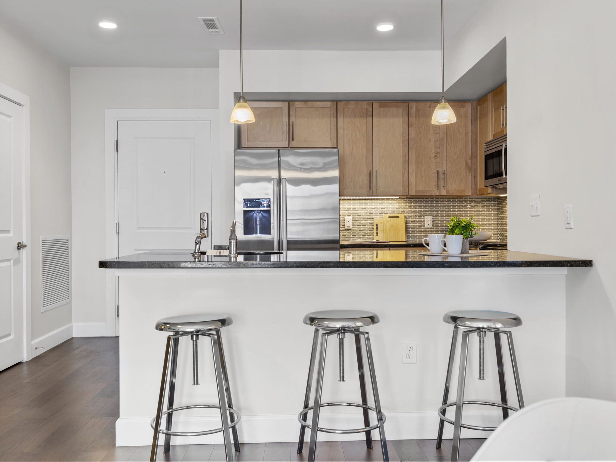 1507 Commonwealth Ave, Brighton