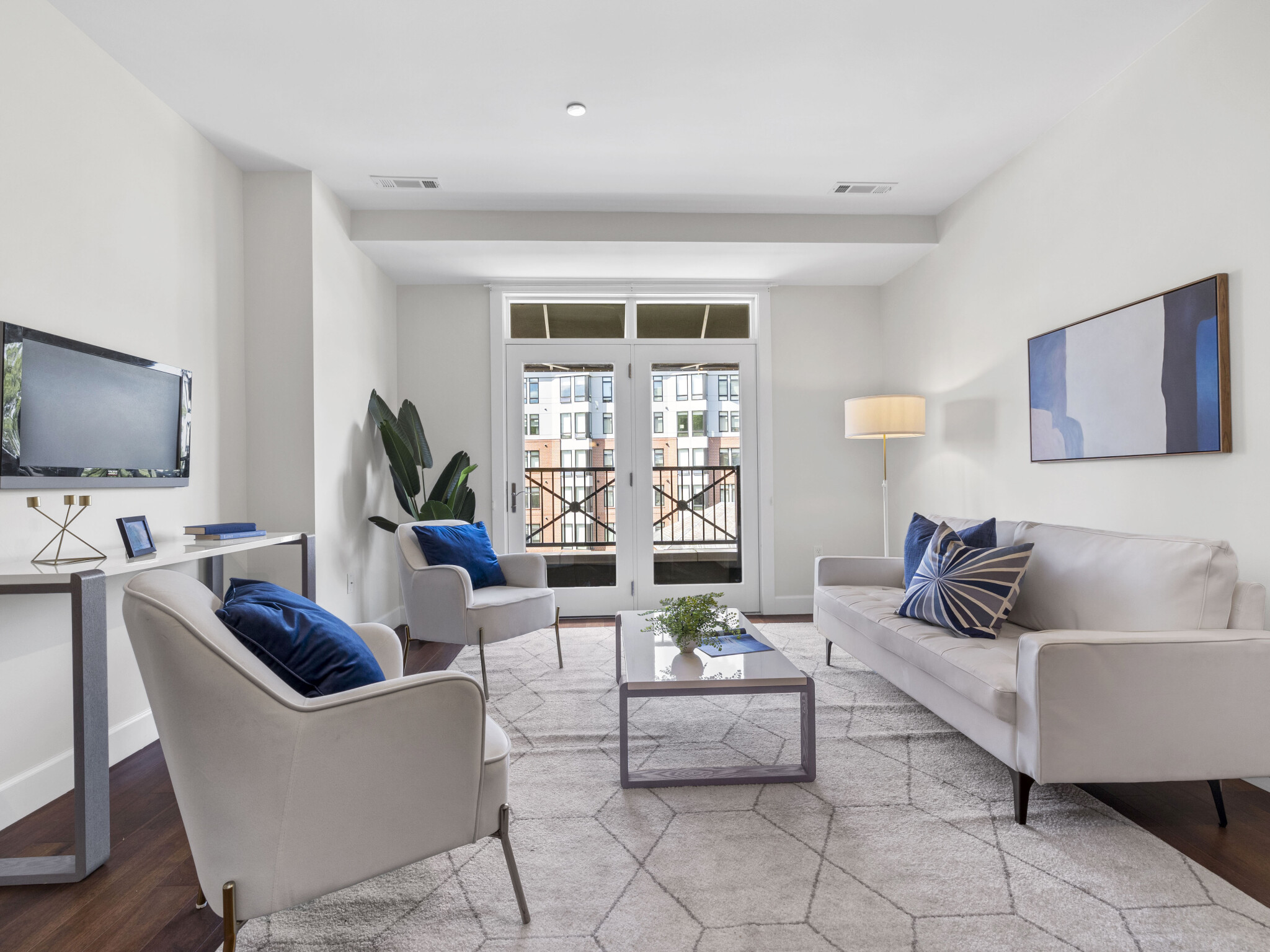 1507 Commonwealth Ave, Brighton