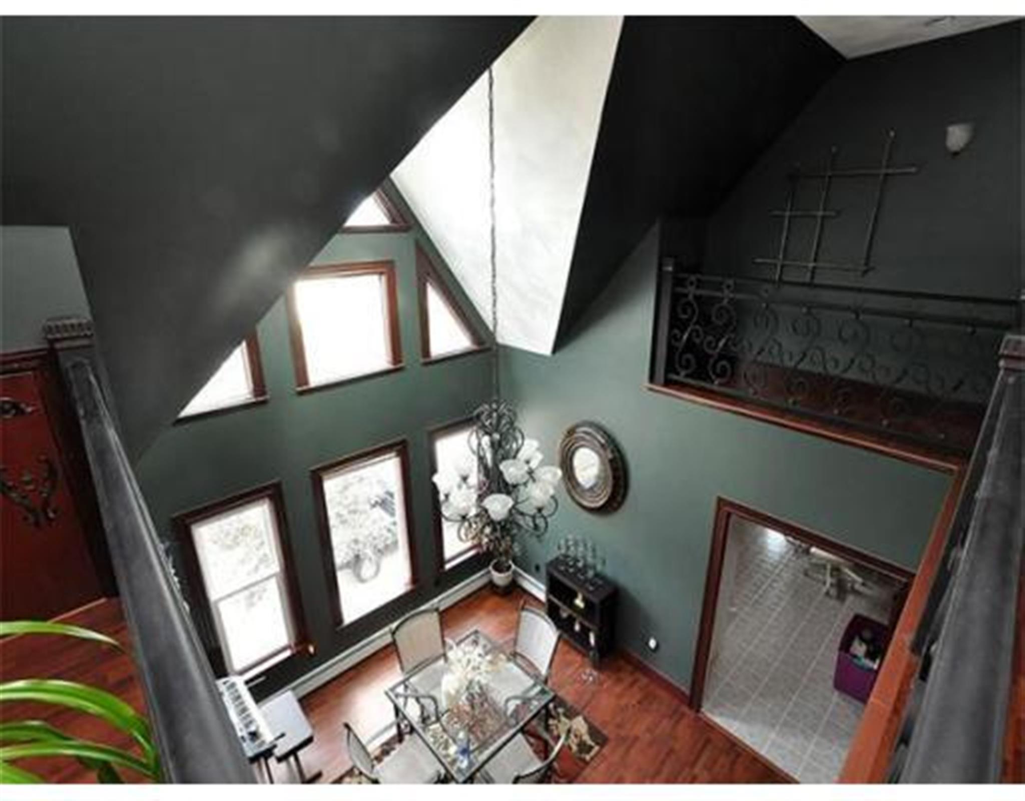 53 Bowen Ave, Medford