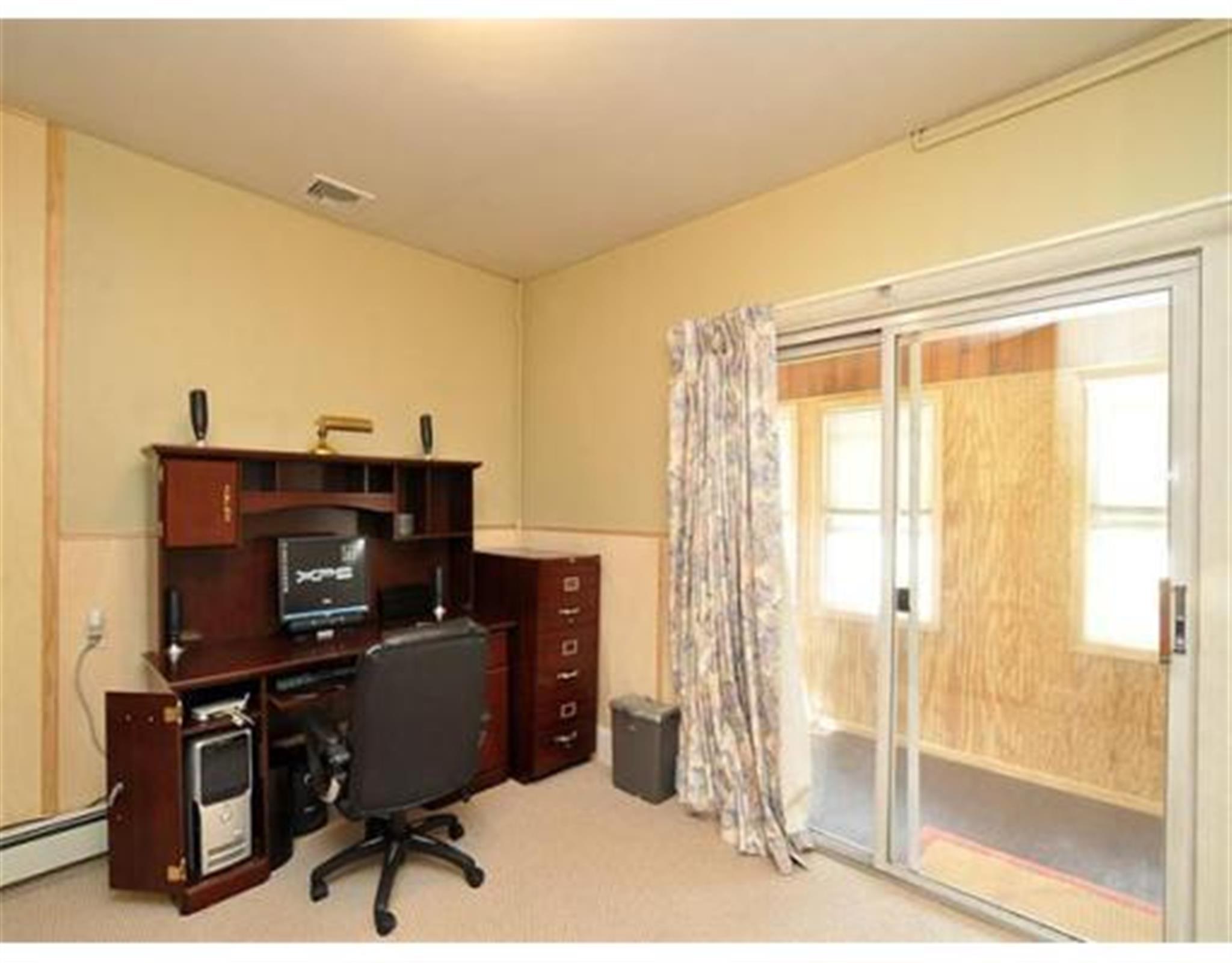 53 Bowen Ave, Medford