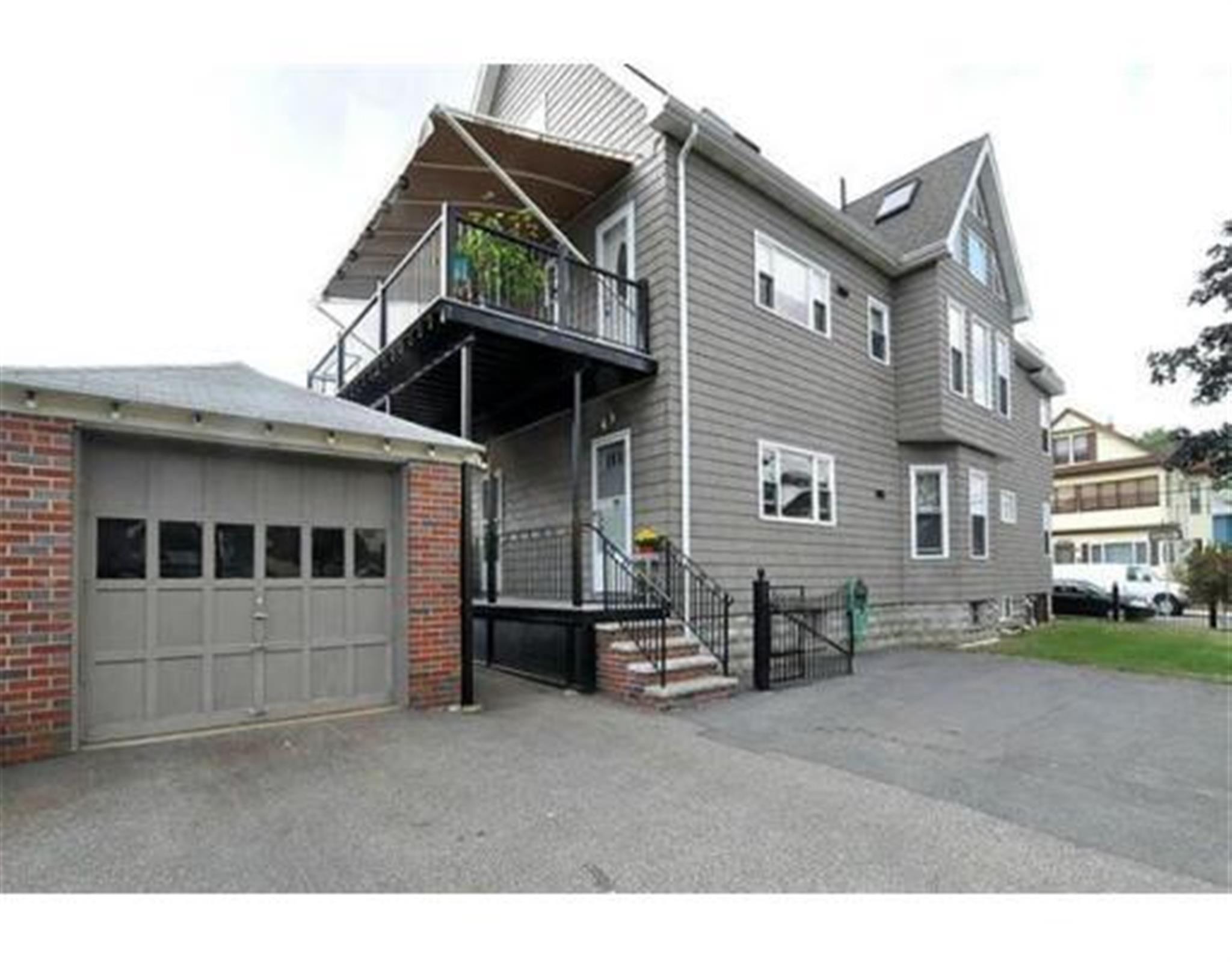 53 Bowen Ave, Medford