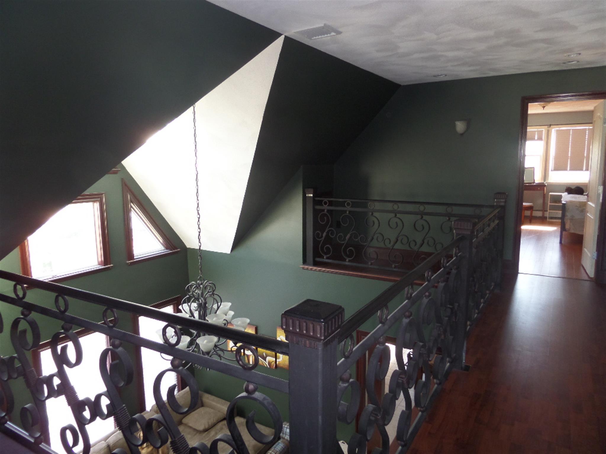 53 Bowen Ave, Medford