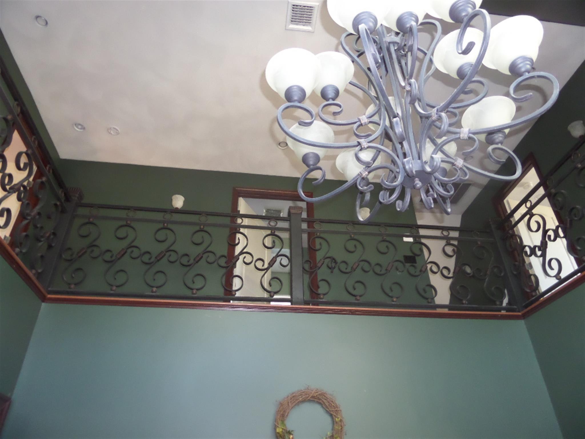 53 Bowen Ave, Medford