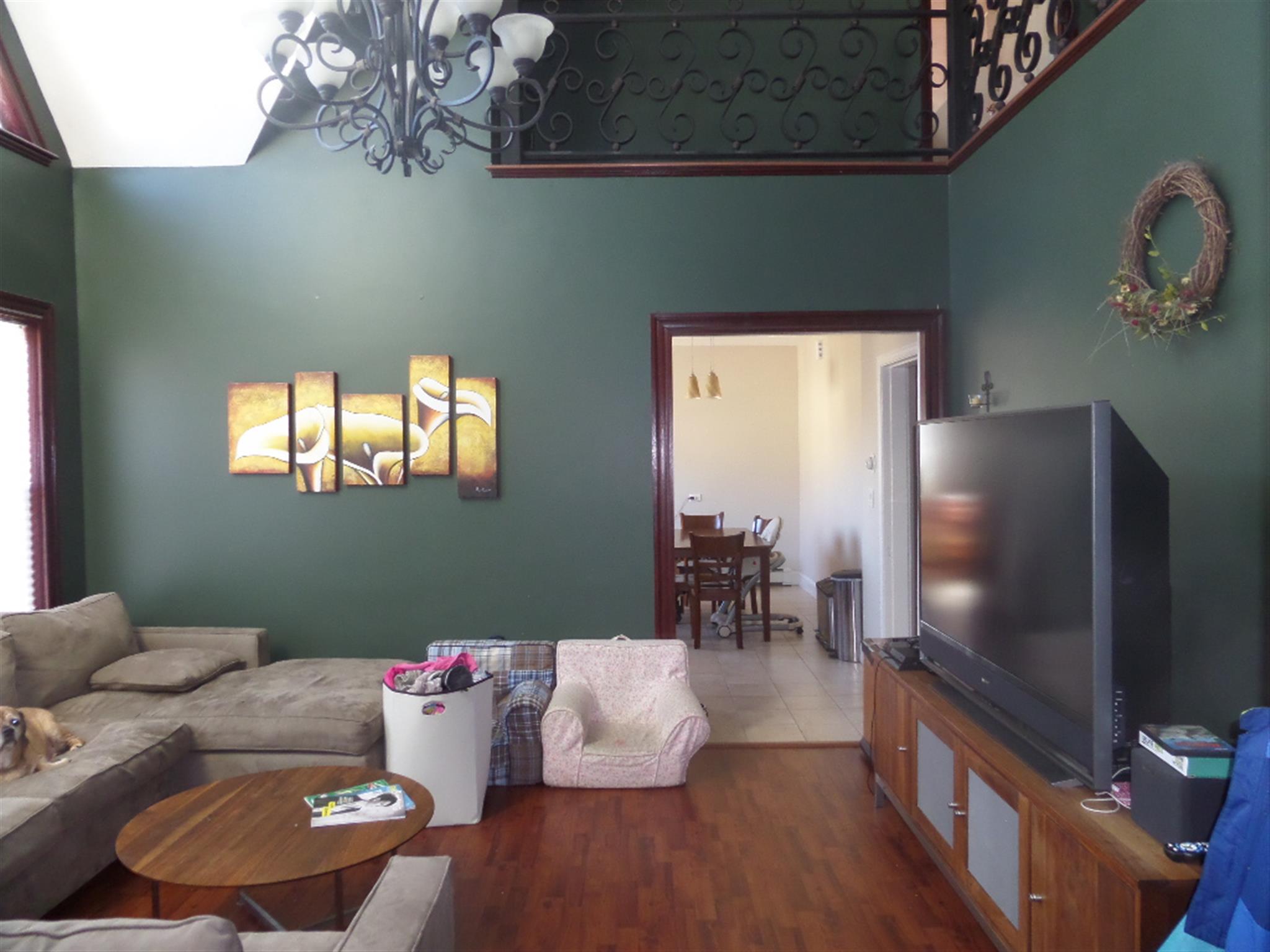 53 Bowen Ave, Medford