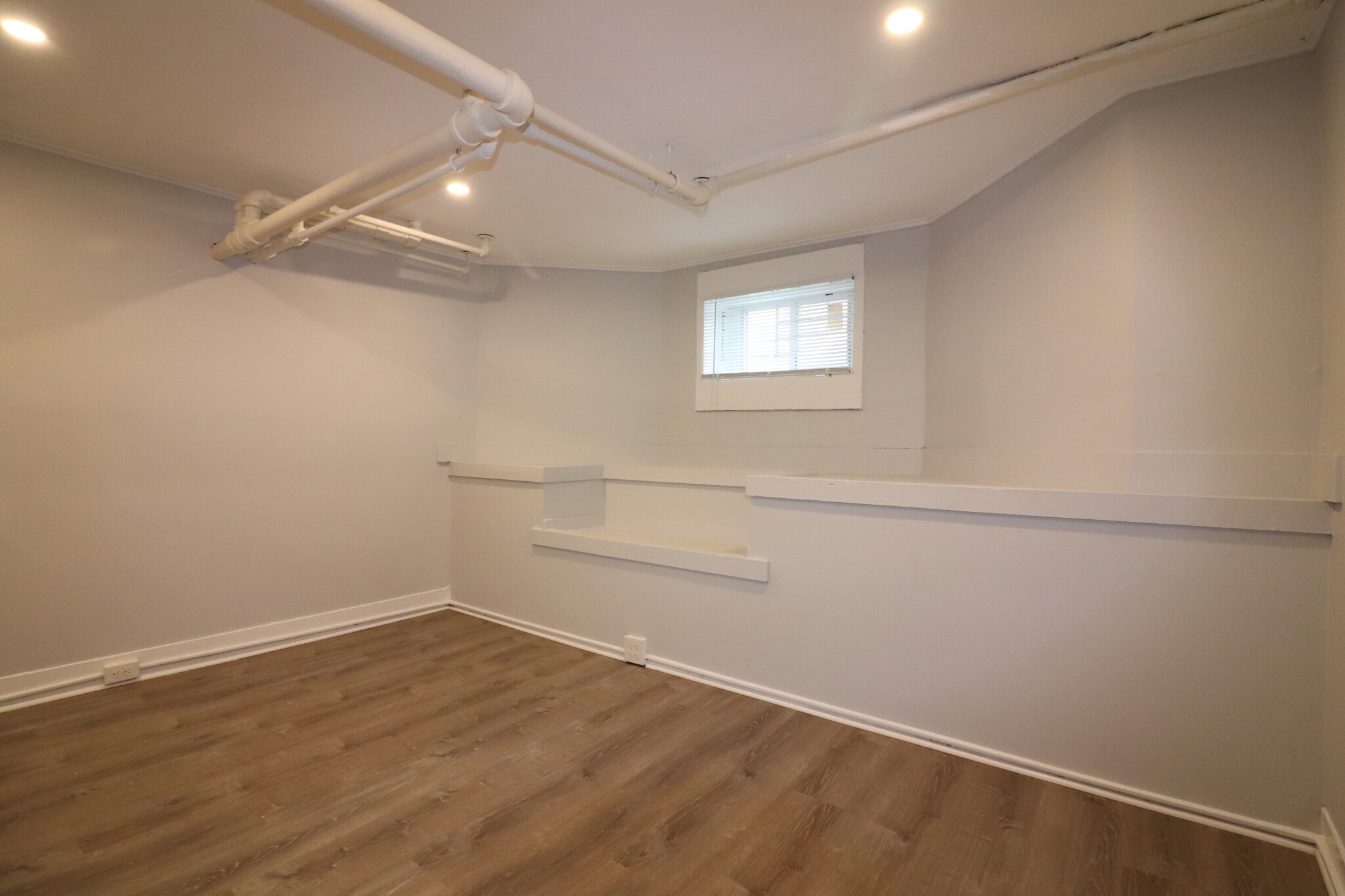 1504 Commonwealth Ave, Brighton