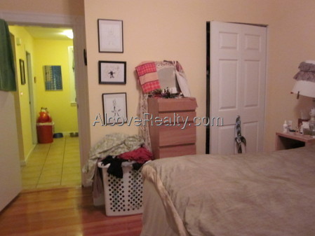 69 Raymond Ave, West Somerville