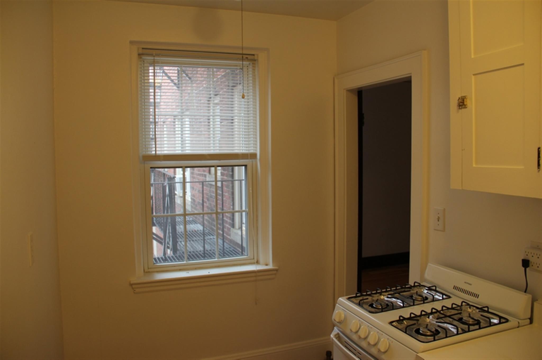 119 College Ave, Davis Square