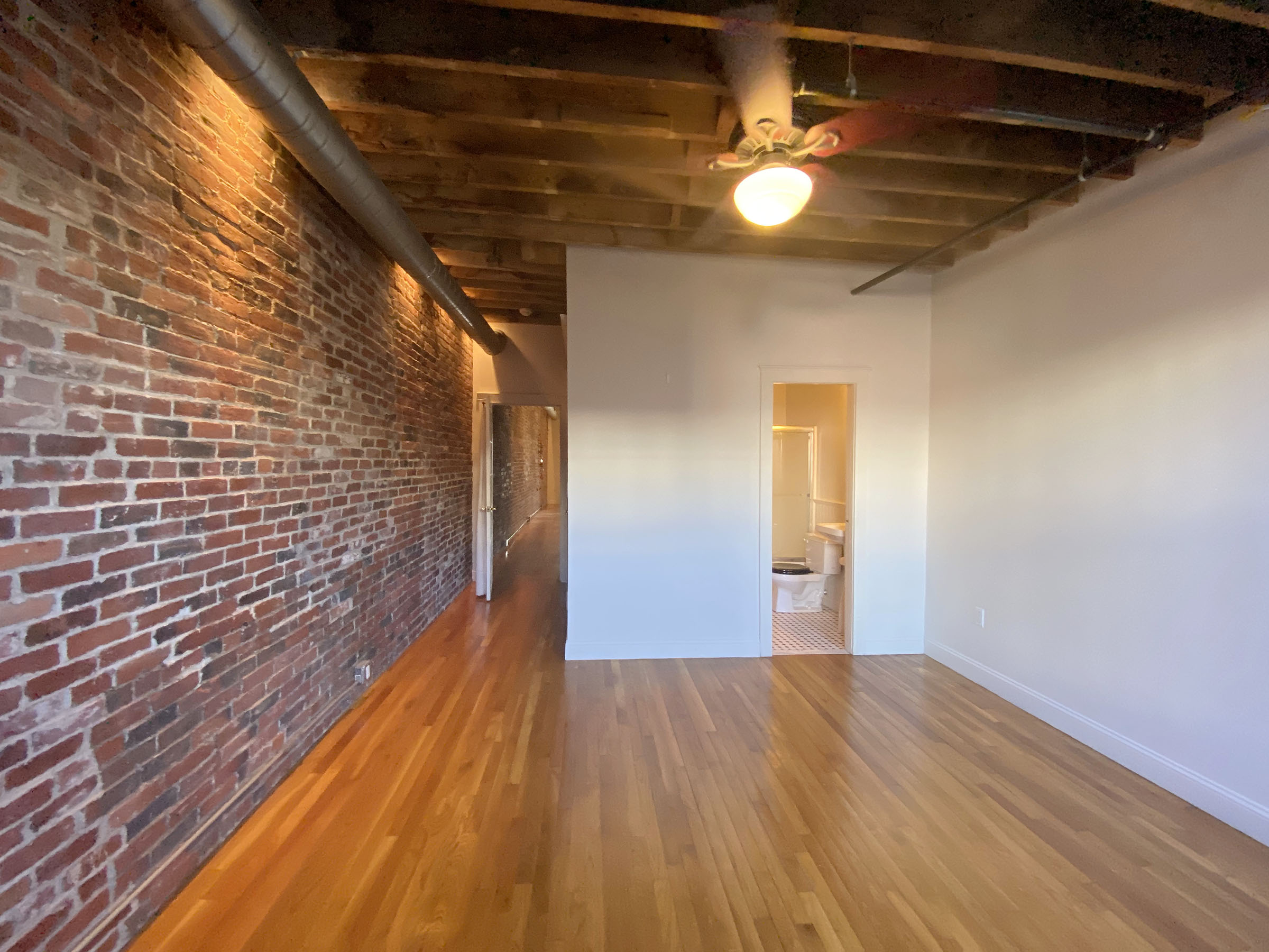 150 Liverpool St, East Boston