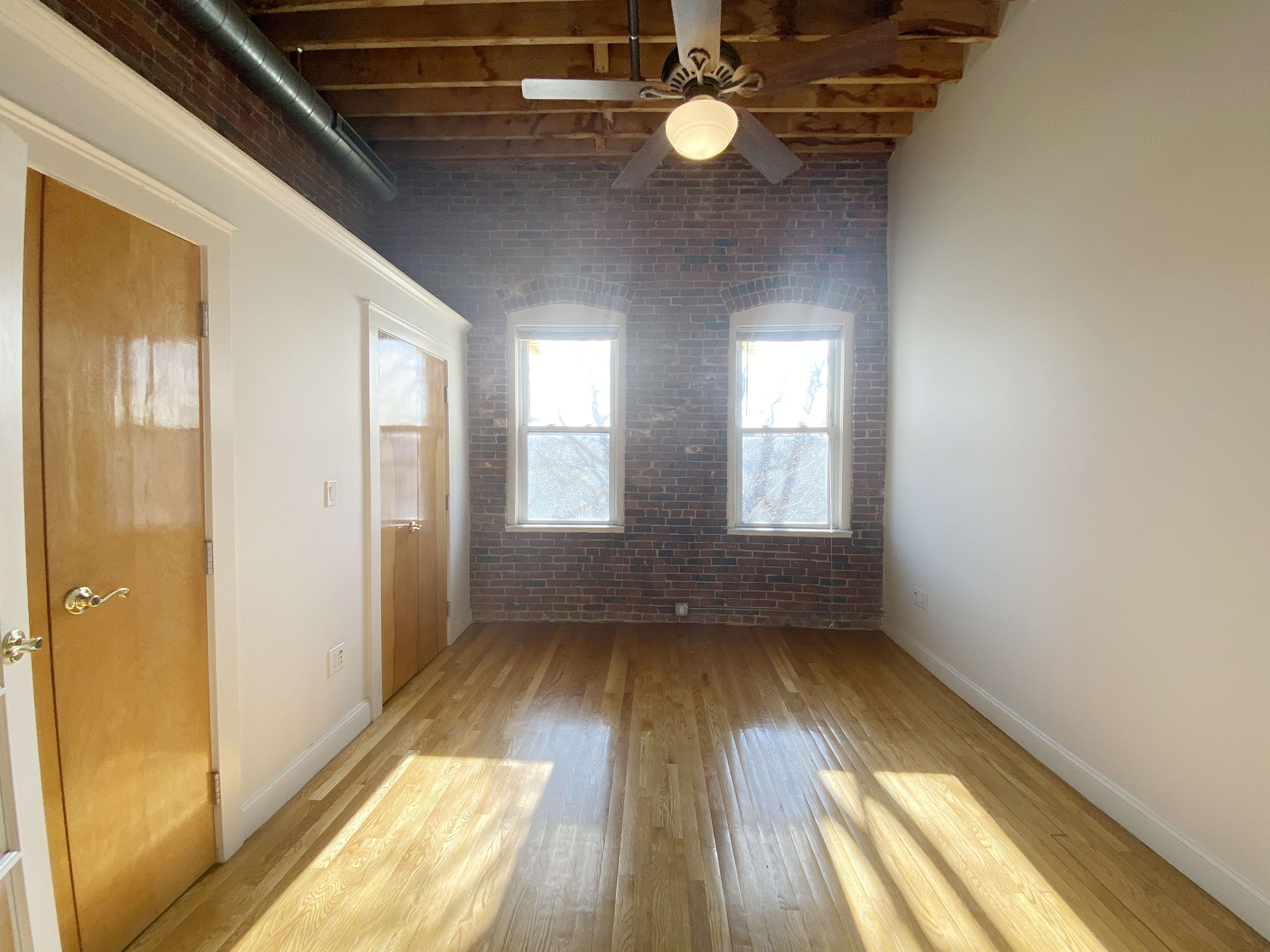 150 Liverpool St, East Boston