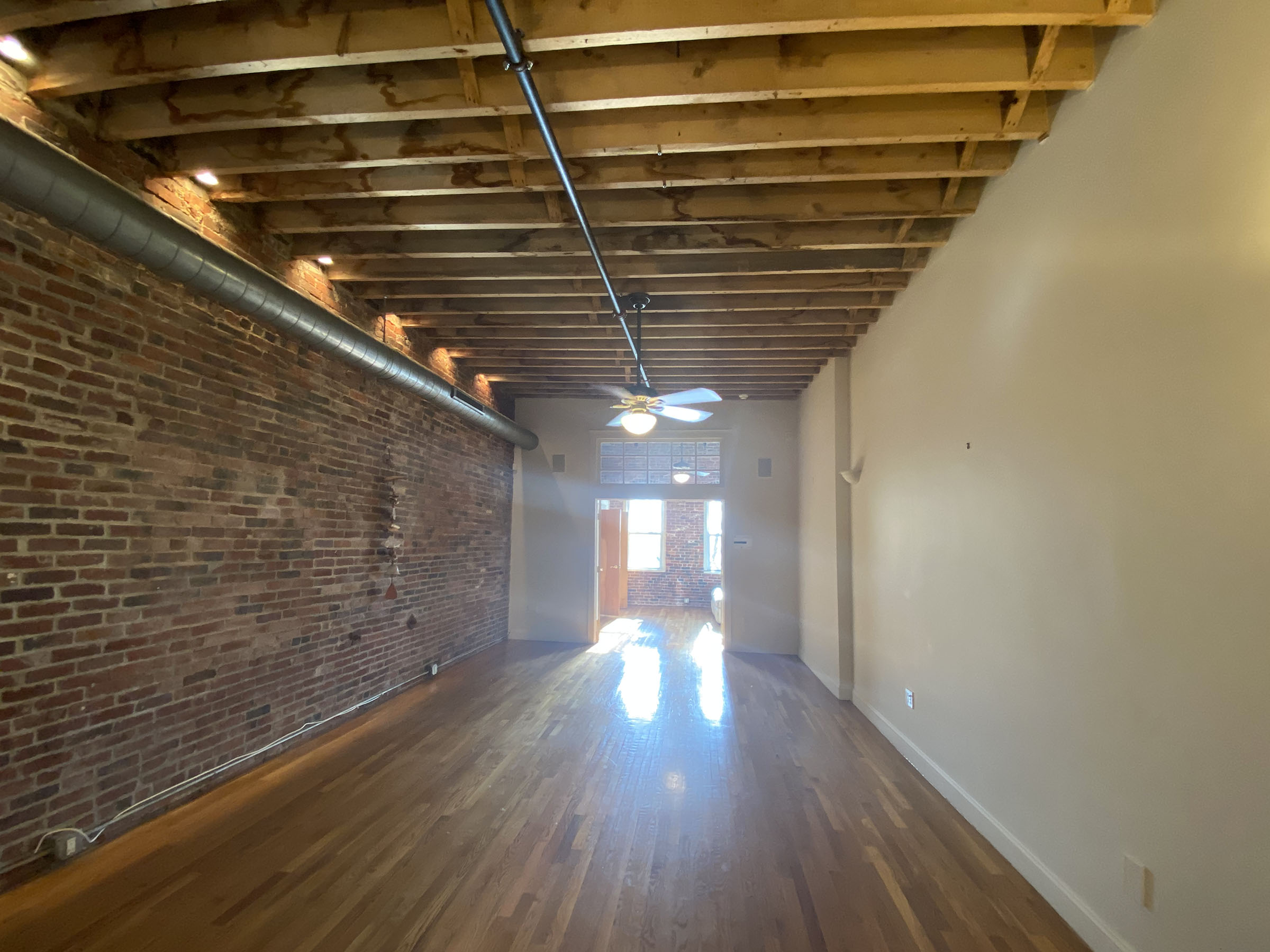 150 Liverpool St, East Boston