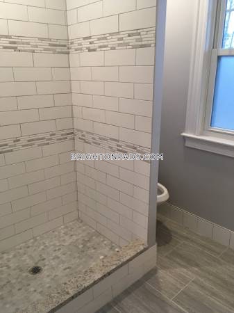 157 Bigelow St, Brighton