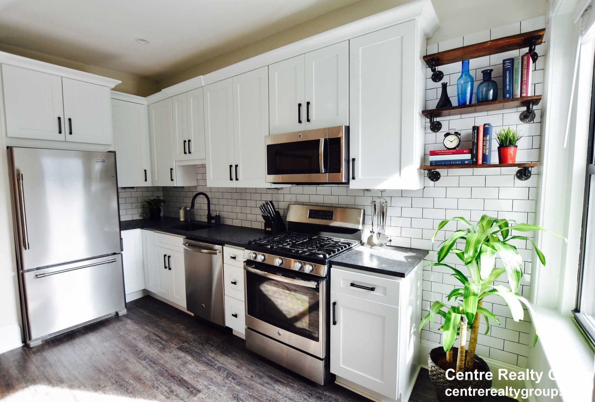 1516 Tremont St, Mission Hill