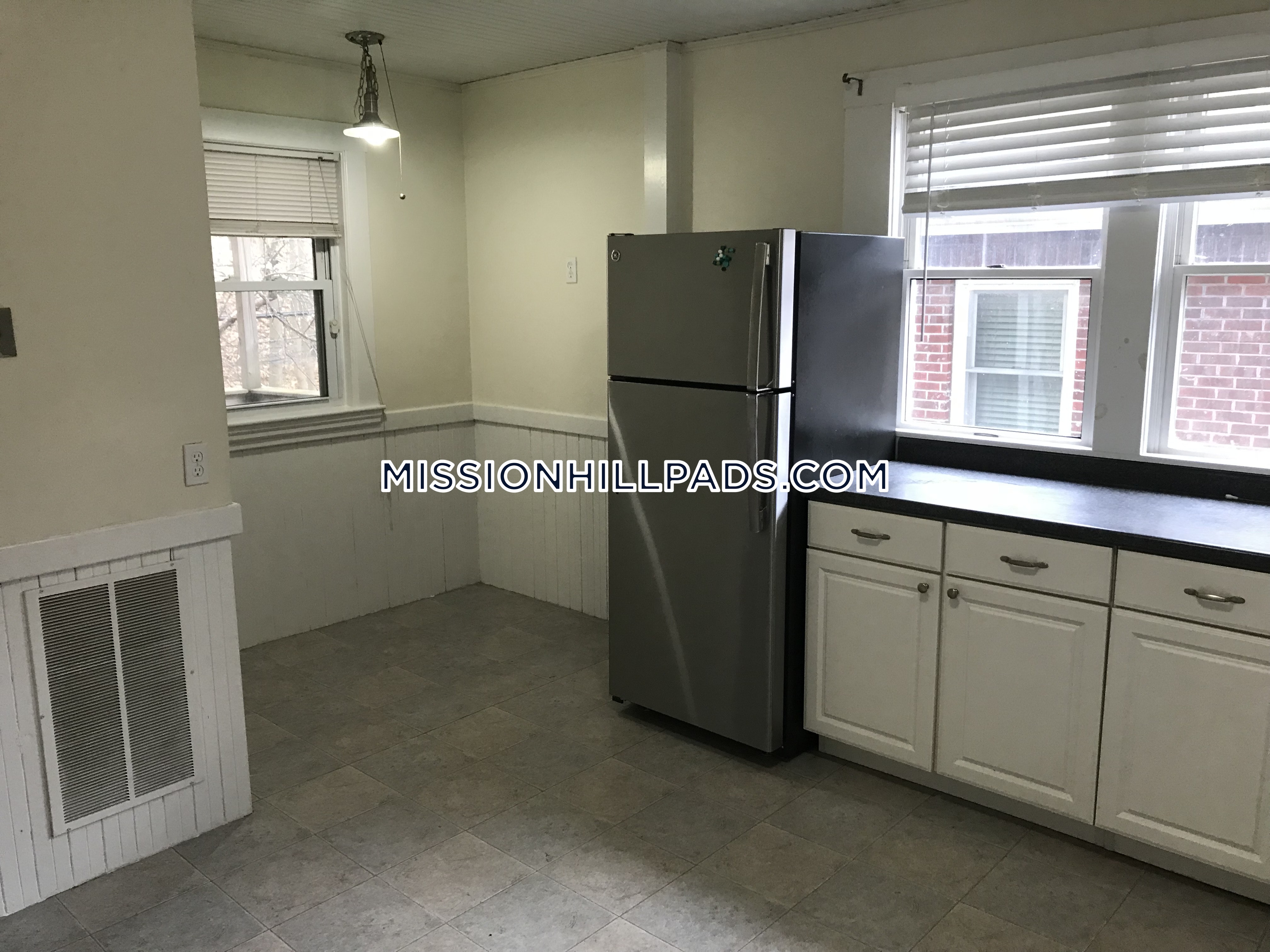 20 Sachem St, Mission Hill