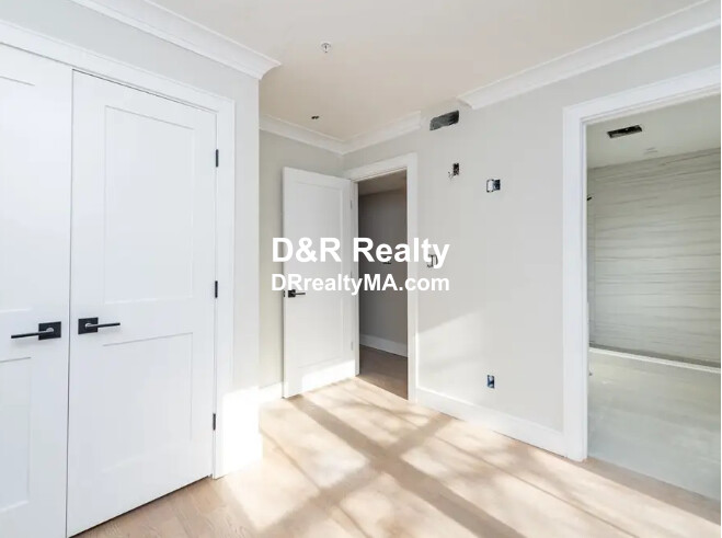 152 Trenton St, East Boston