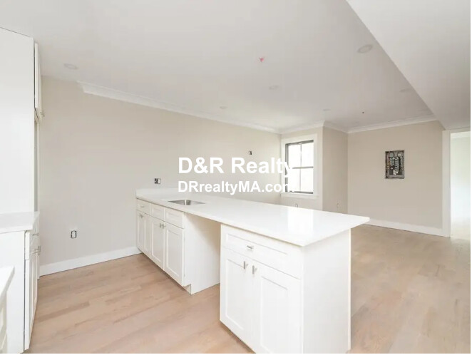 152 Trenton St, East Boston