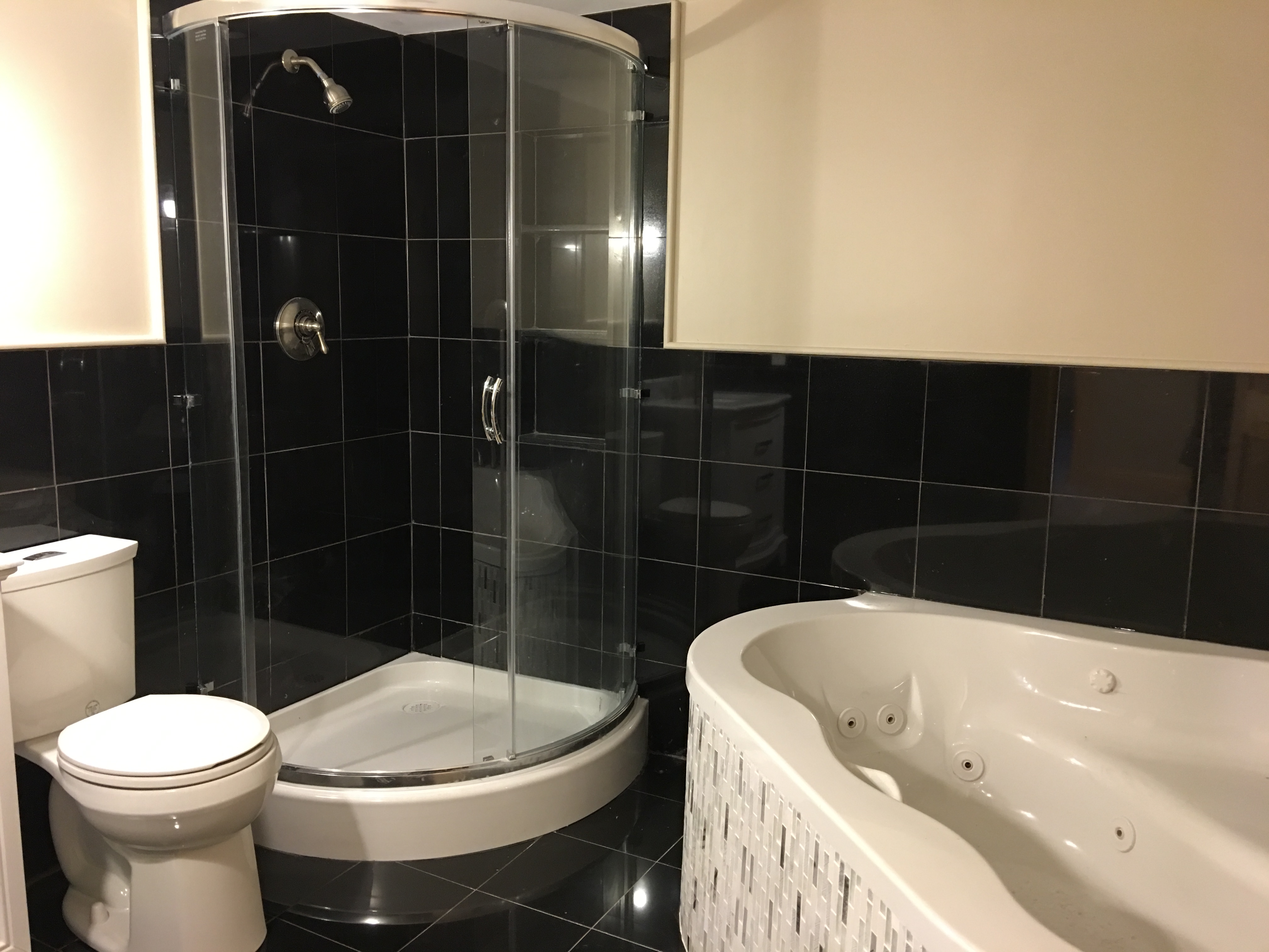 152 Winchester St, West End