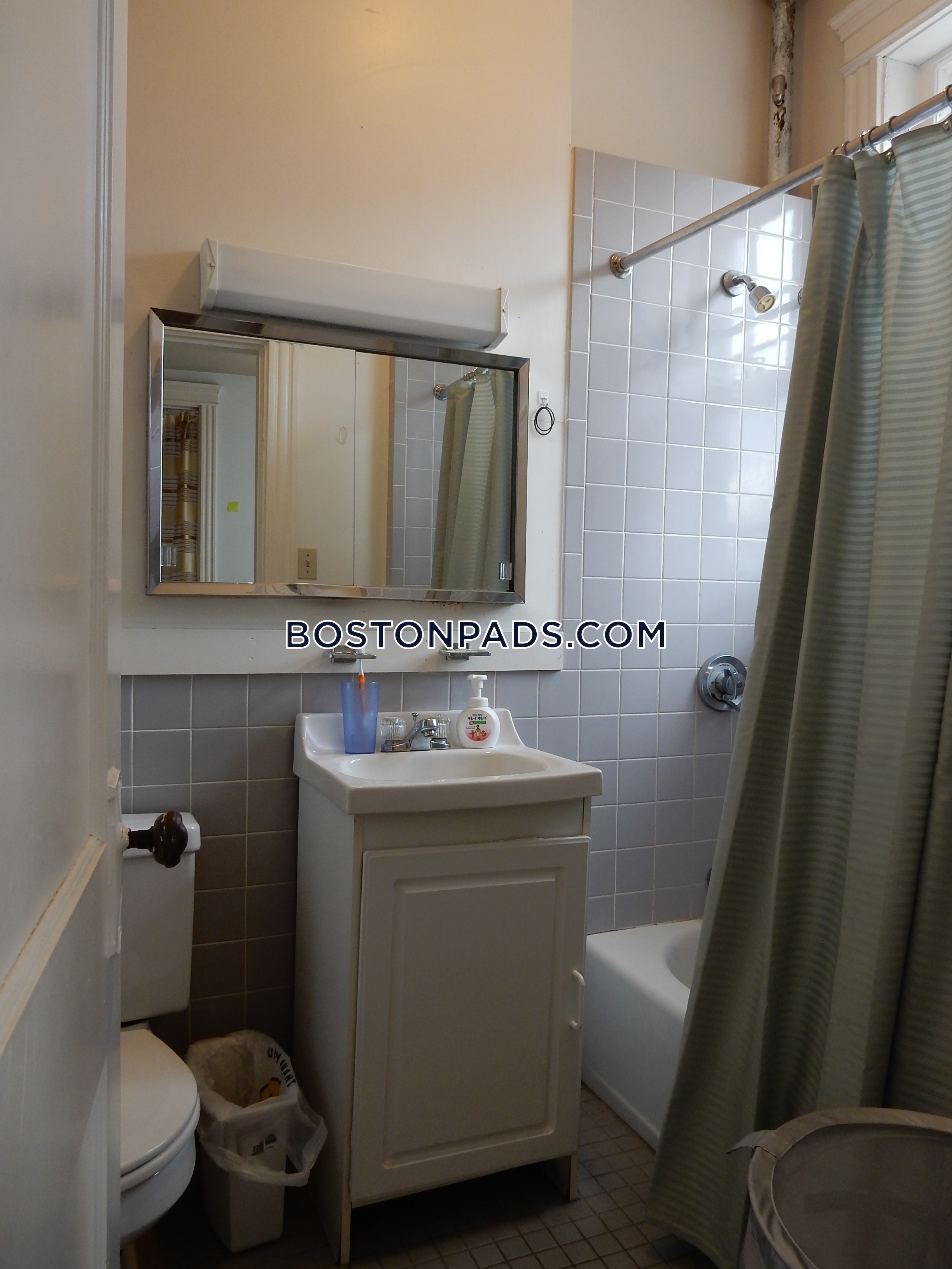 11 Tetlow St, Fenway