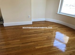 883 Harrison Ave, South End