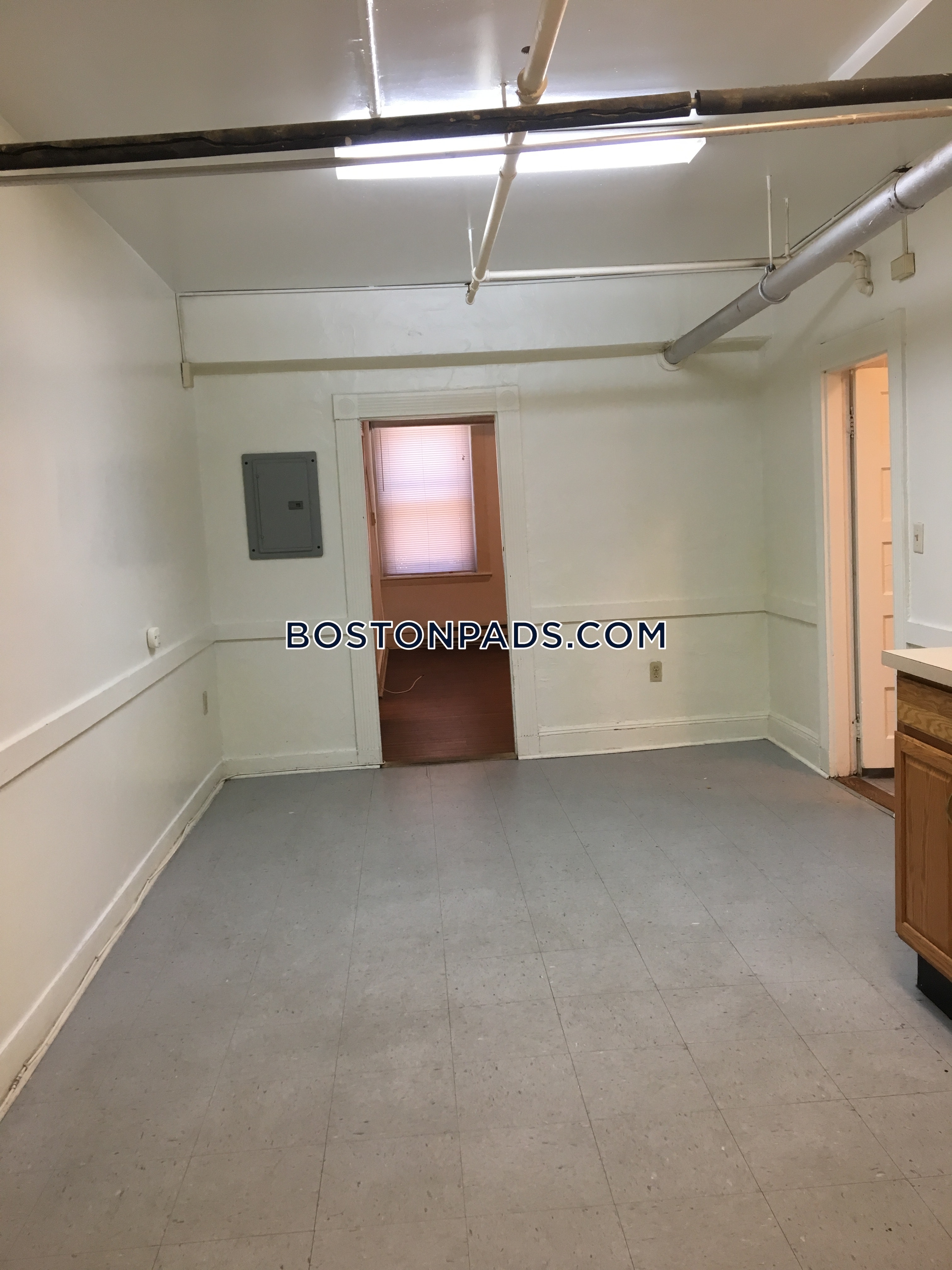 28 Westland Ave, Fenway