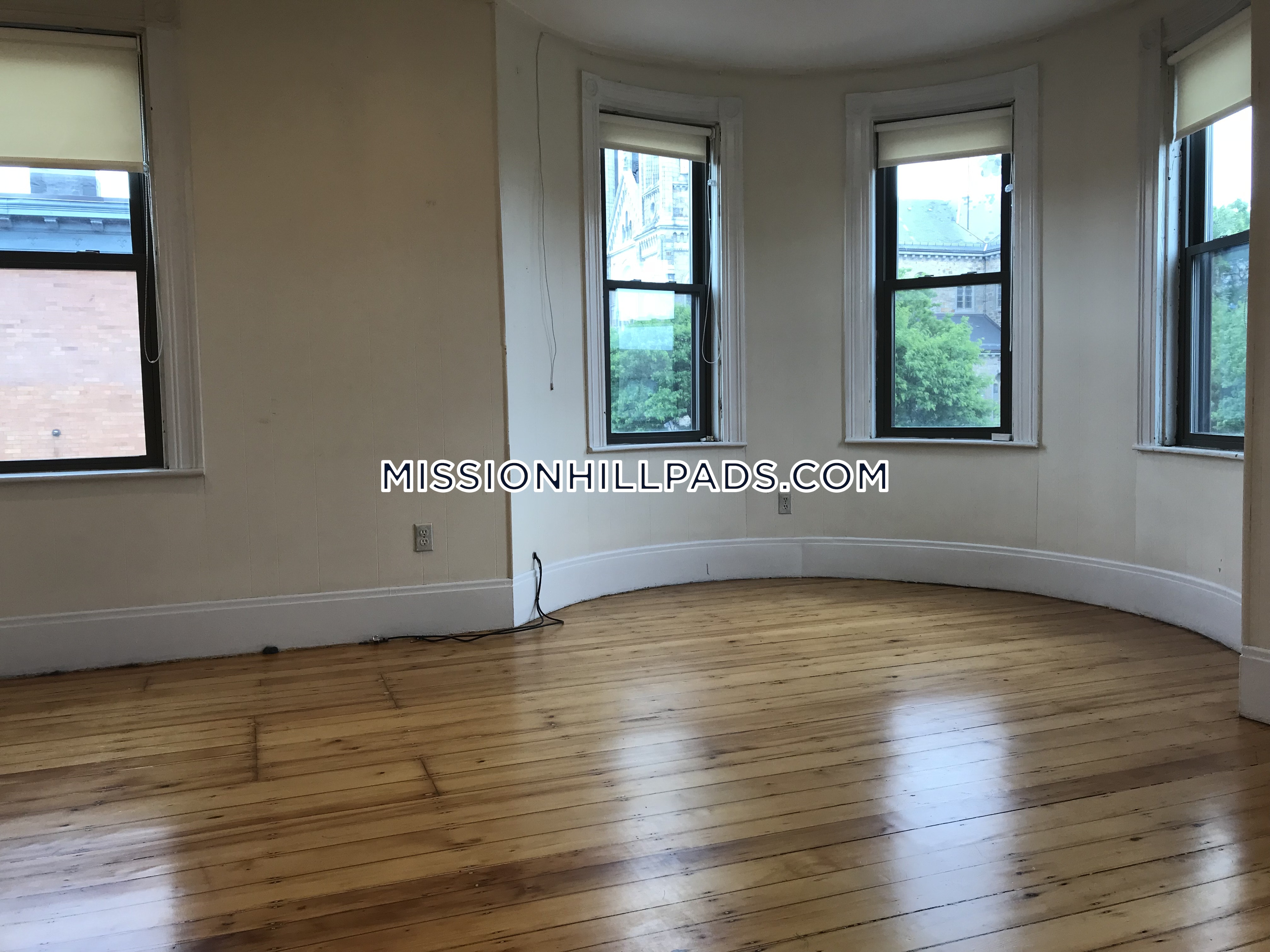 1500 Tremont St, Mission Hill