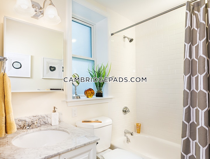 3 Chauncy St, Harvard Square