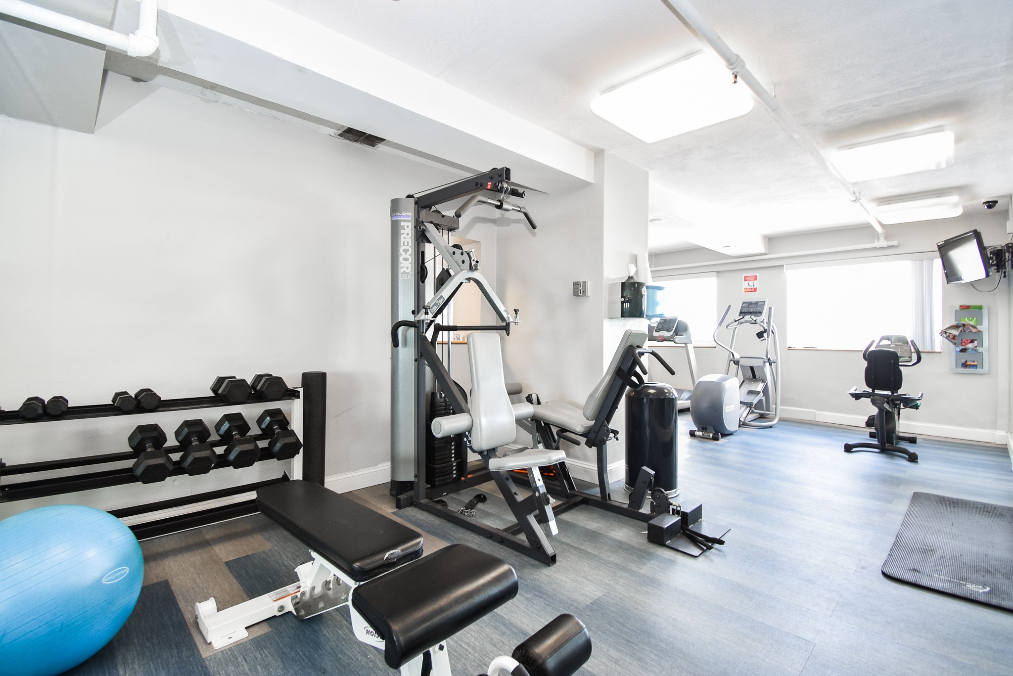 1530 Beacon St, Washington Square