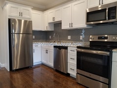 41 West Walnut Prk, Roxbury