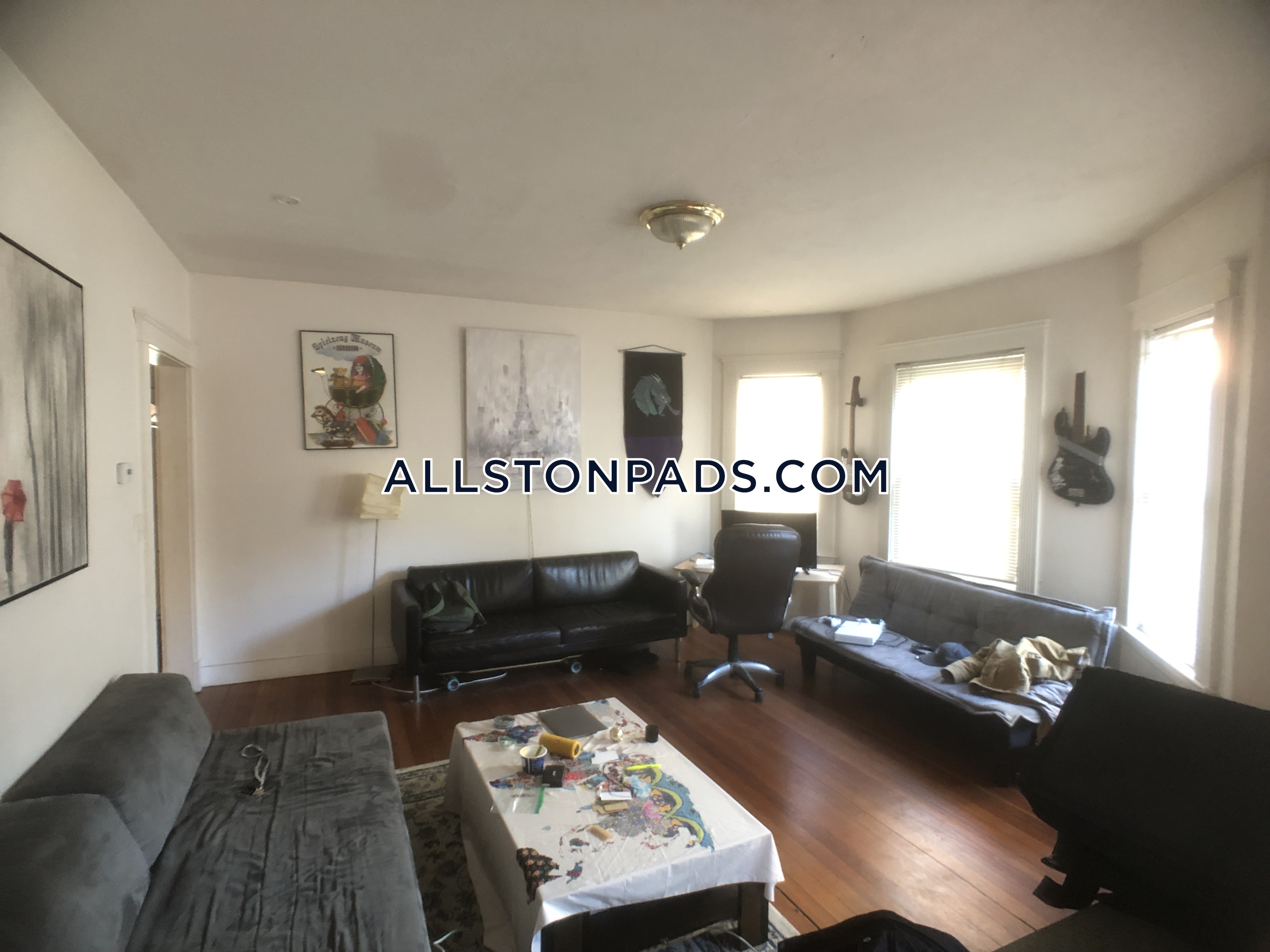 51 Gardner St, Allston