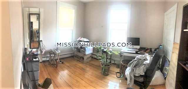 803 Parker St, Mission Hill