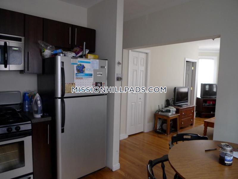 839 Parker St, Mission Hill