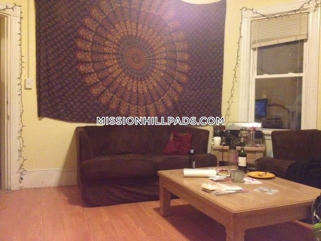 34 Cherokee Steet, Mission Hill