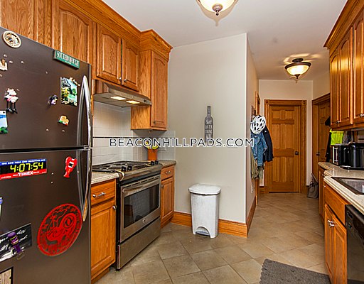 137 Charles, Beacon Hill