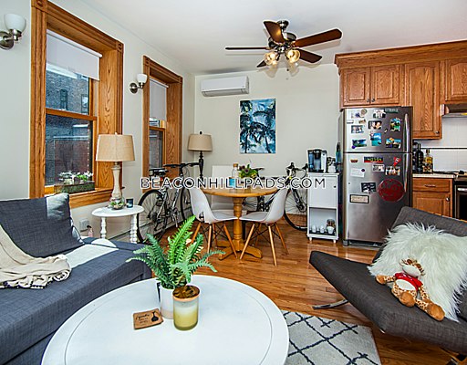 137 Charles, Beacon Hill