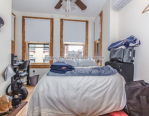 16 South Russell, Beacon Hill