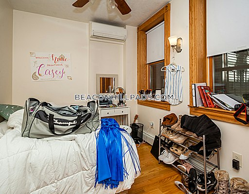 29 Phillips, Beacon Hill