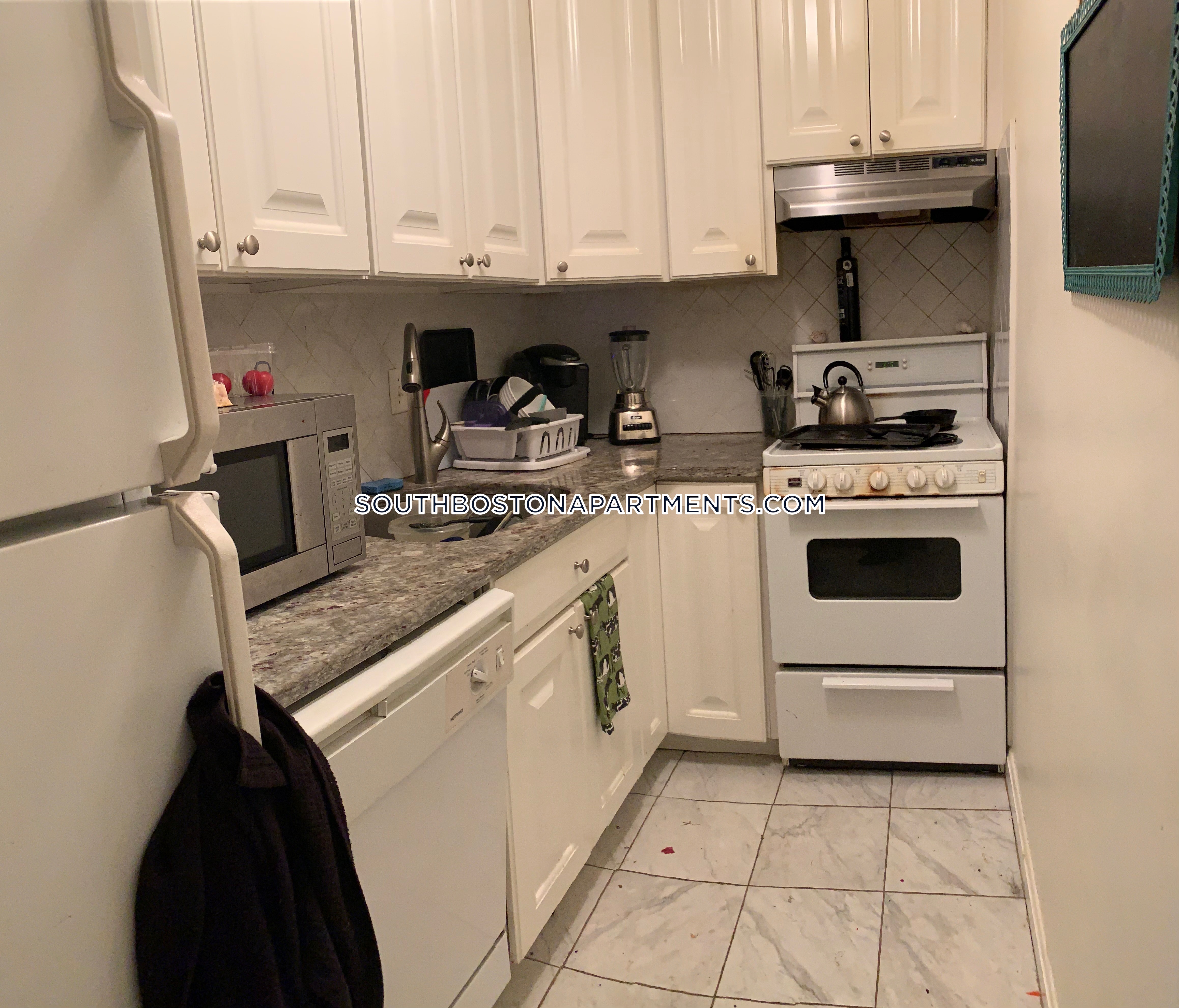 819 Broadway, South Boston